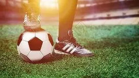 2025年“海口杯”篮球联赛美兰赛区公开赛盛大启幕，竞技之光照耀城市夜晚经济