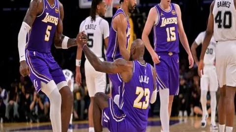 “姆巴佩与登贝莱：究竟谁更强？”